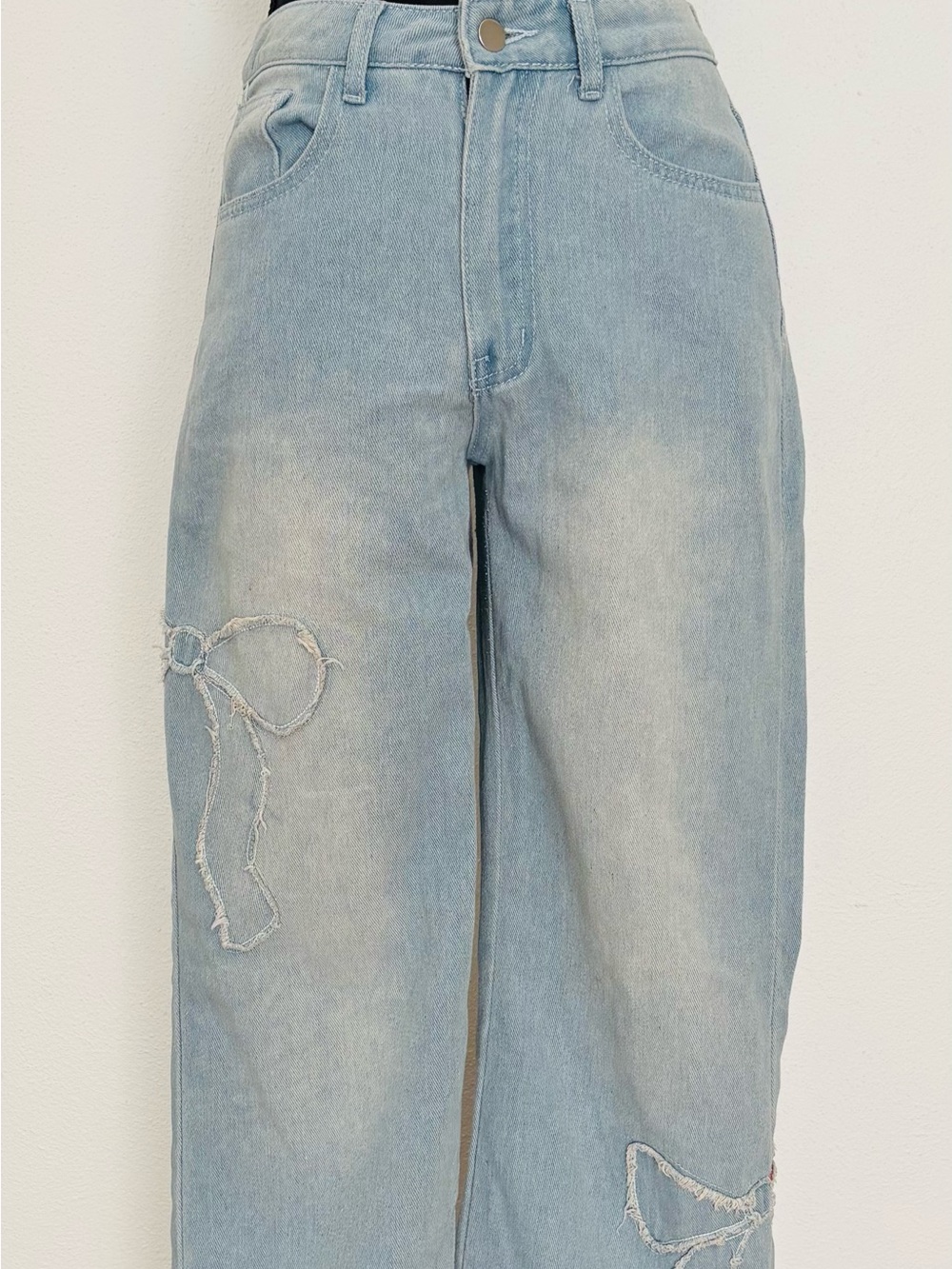 Light Blue Wide-Leg Embroidered Bow Jeans - Women